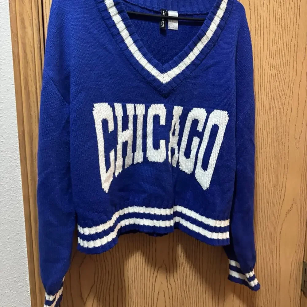 Divided Sweater size M
